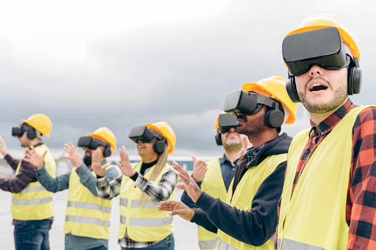 construction workers using virtual reality