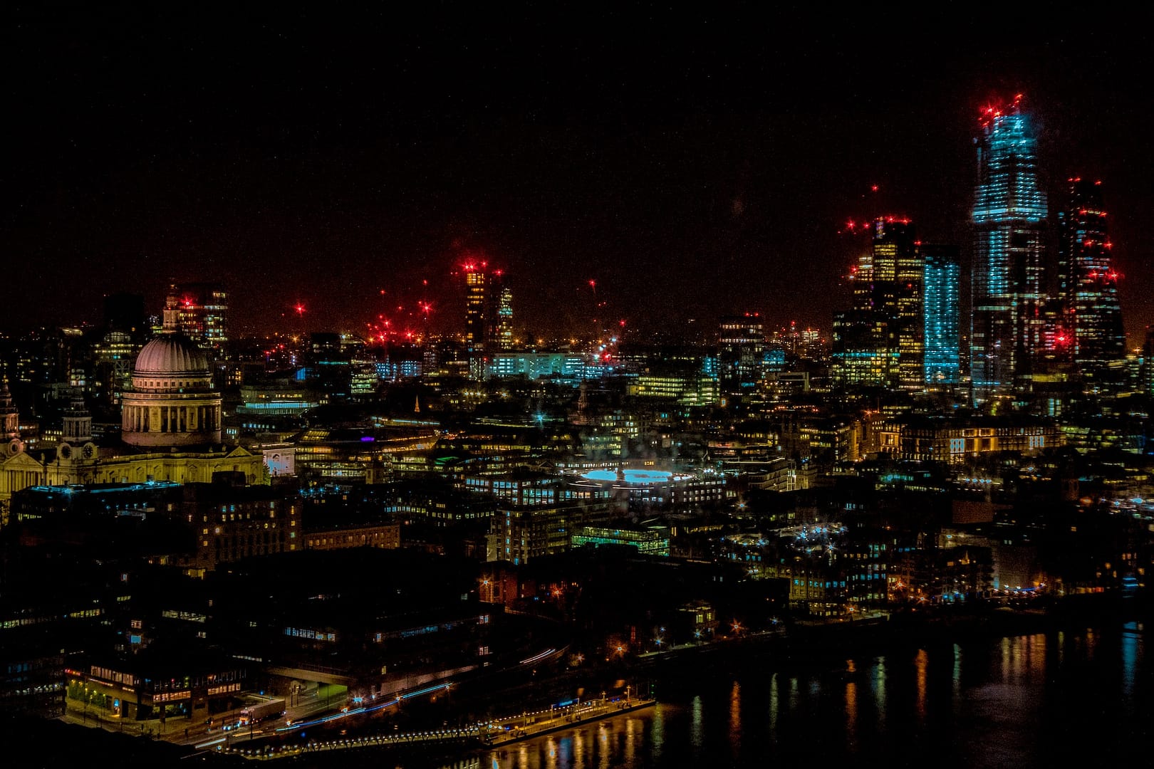 London skyline at night