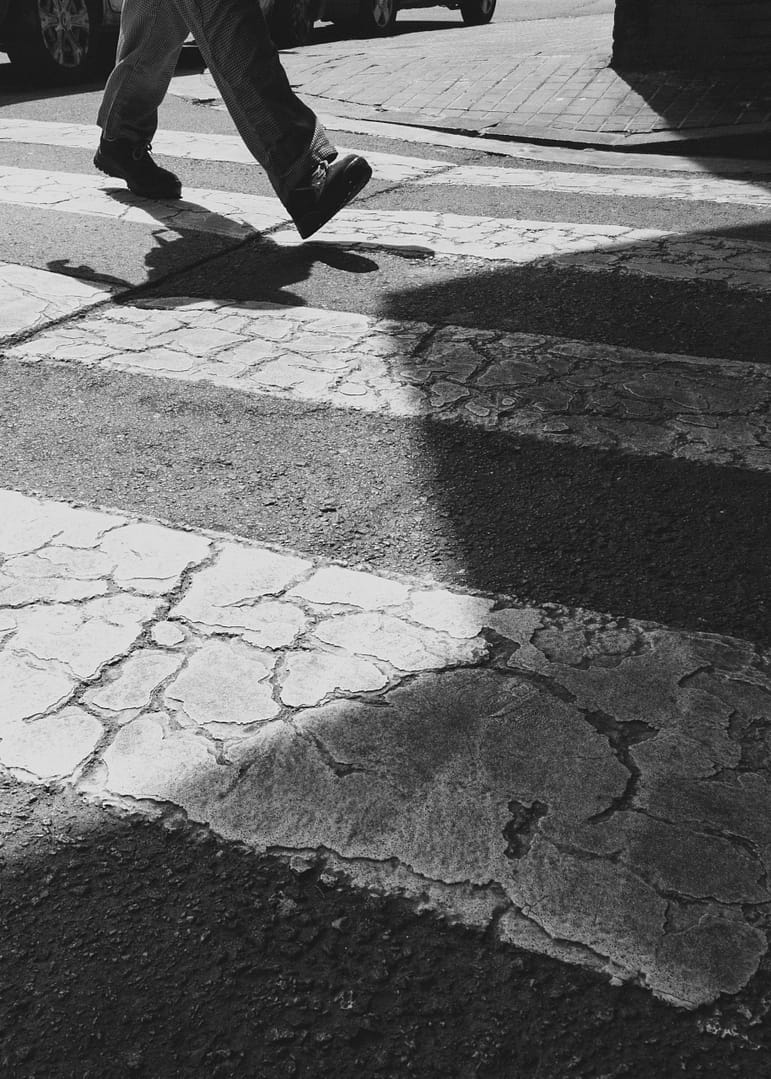 Navigate Streets as a Pedestrian